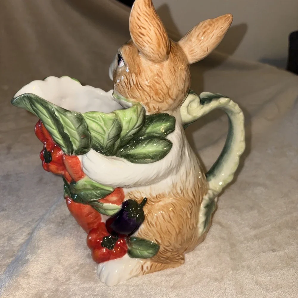 Vtg Corner Ruby Bunny Pitcher Vegetables lettuce Rabbit Country Chef Ceramic